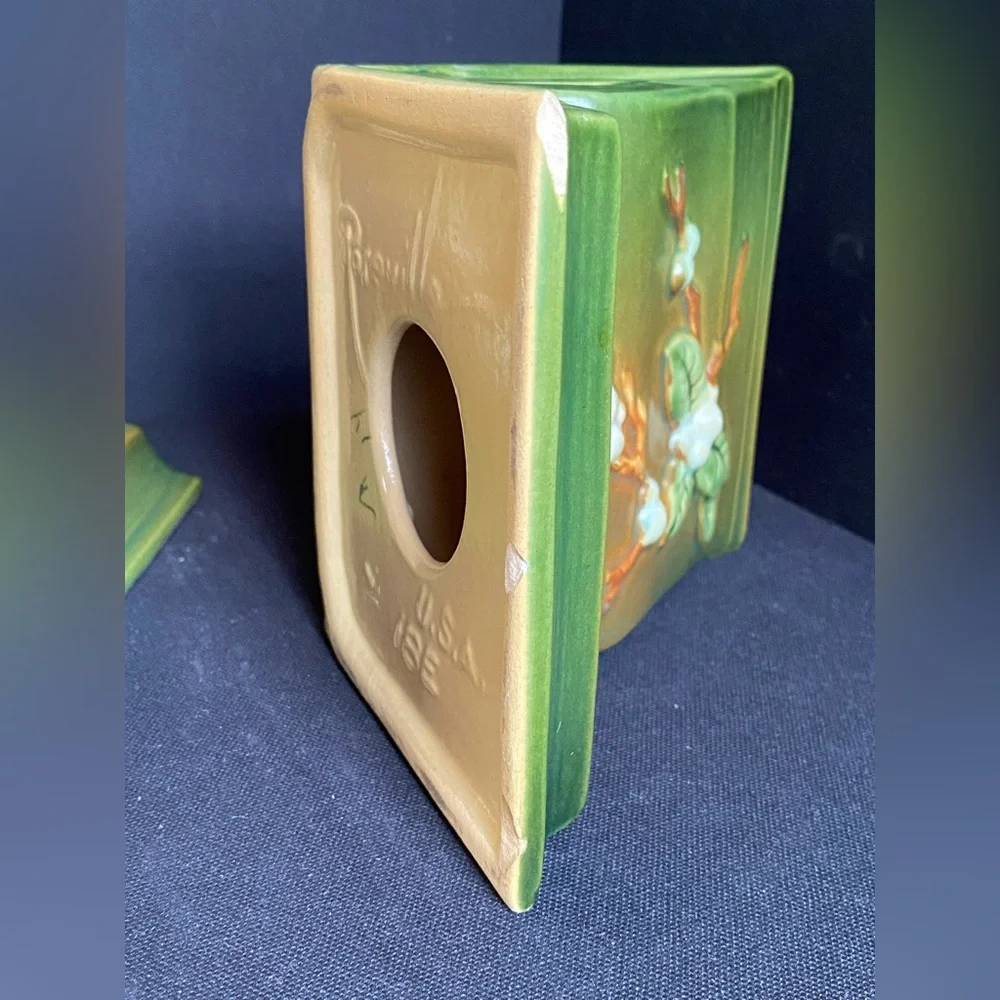 Roseville Green Snowberry Ceramic Bookends Floral Design 40s 50s Vintage Pottery - Picture 5 of 10